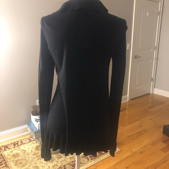 Amelia Black Sweater. Size L - Picture 2 of 3